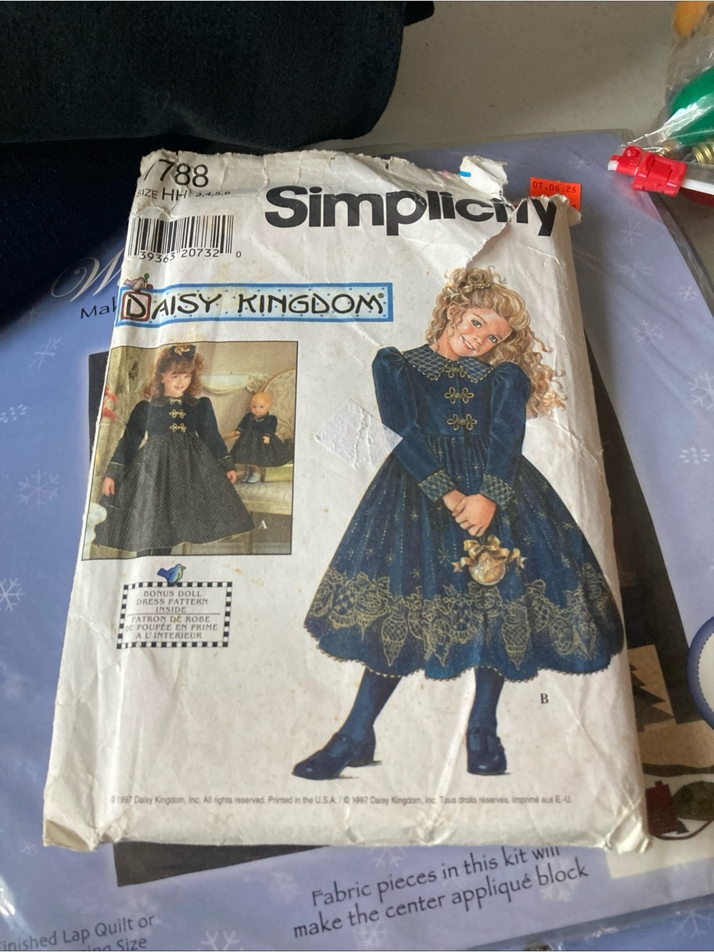 Simplicity Daisy Kingdom Girls Navy Blue Princess Dress Costume Size 3, 4, 5, 6